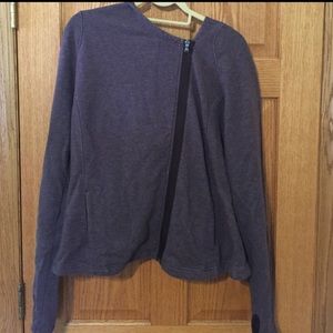 Under Armour Hoodie - XL